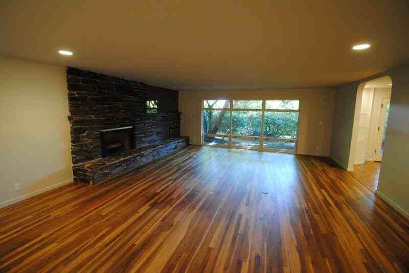 930 130th Ave Ne - Photo 7 of 31