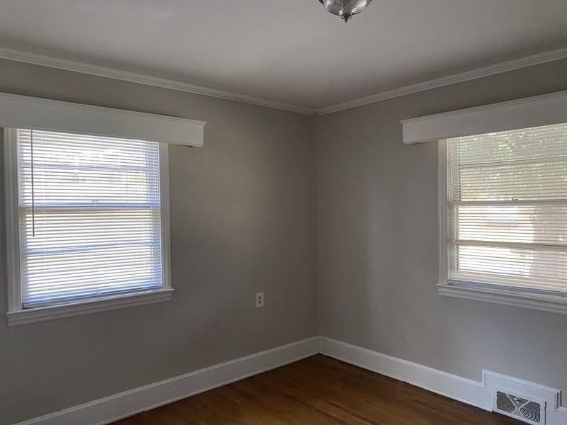 88 Creswell Dr Ne - Photo 3 of 11