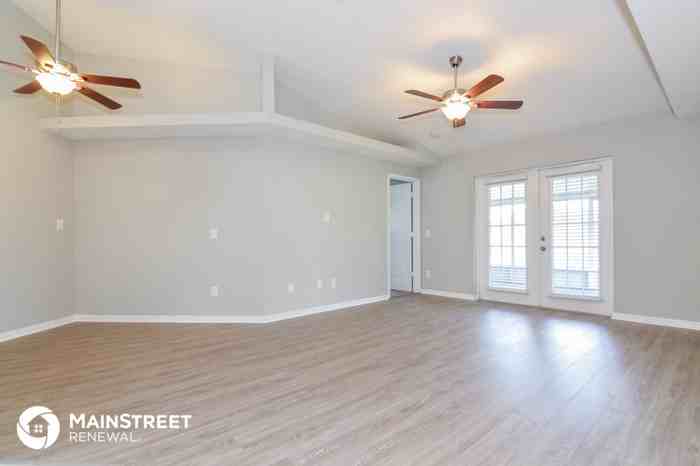 1918 Kettler Dr - Photo 2 of 15