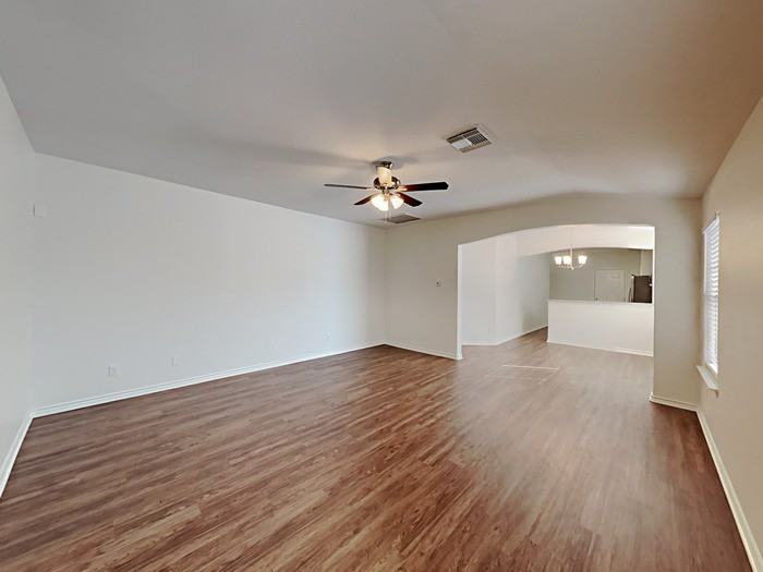 10906 Creek Mist Dr - Photo 2 of 9