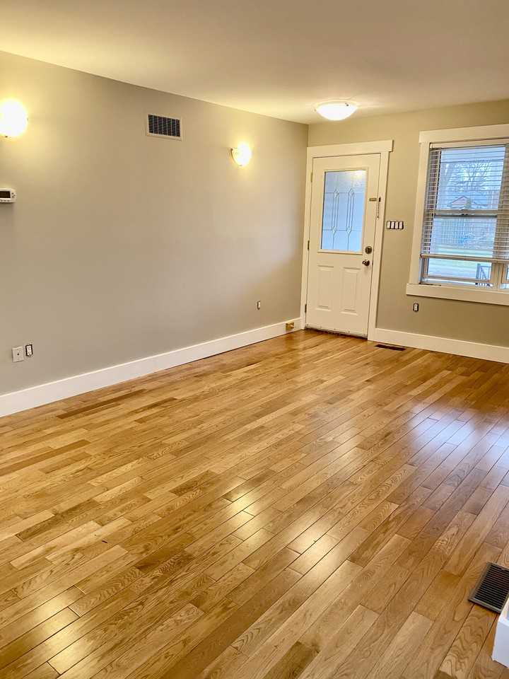 846 Prado Pl - Photo 3 of 8