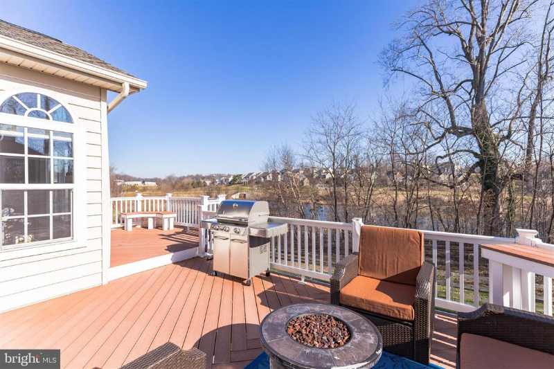 2716 Beech Orchard Ln - Photo 7 of 18