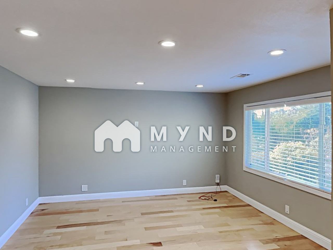 4052 Huntington St - Photo 2 of 23