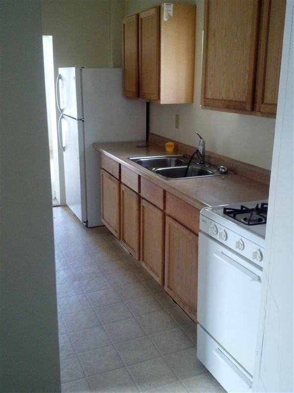 211 N 3rd Ave - Photo 2 of 7