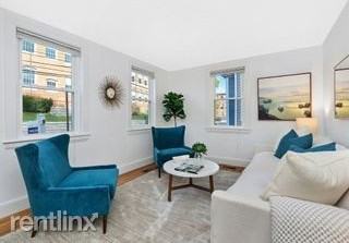 153 Oak St - Photo 2 of 11