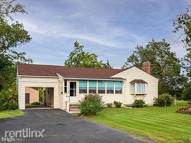 3131 Little Rd - Photo 3 of 4