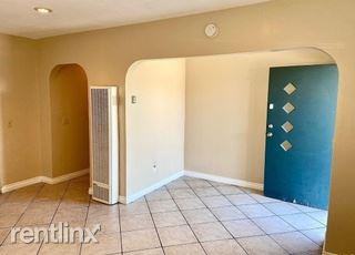 1334 Costa Ave - Photo 2 of 7