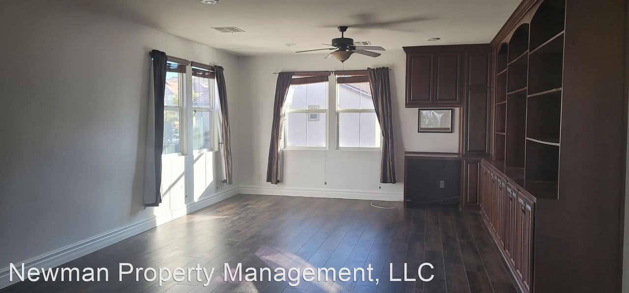 30 Purple Lilly Ct - Photo 2 of 22