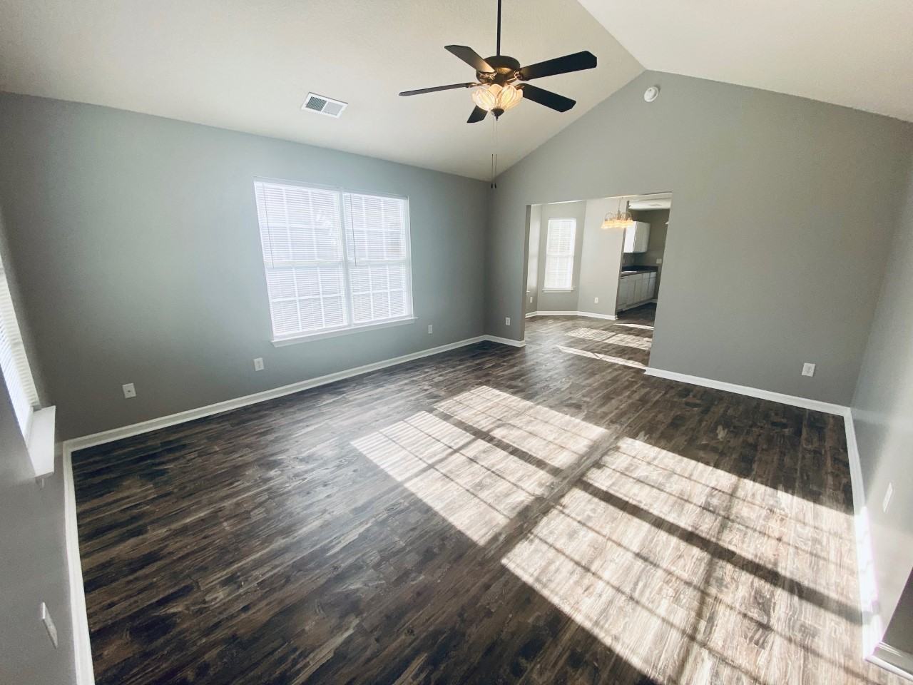 8554 Edgewood Dr - Photo 6 of 28