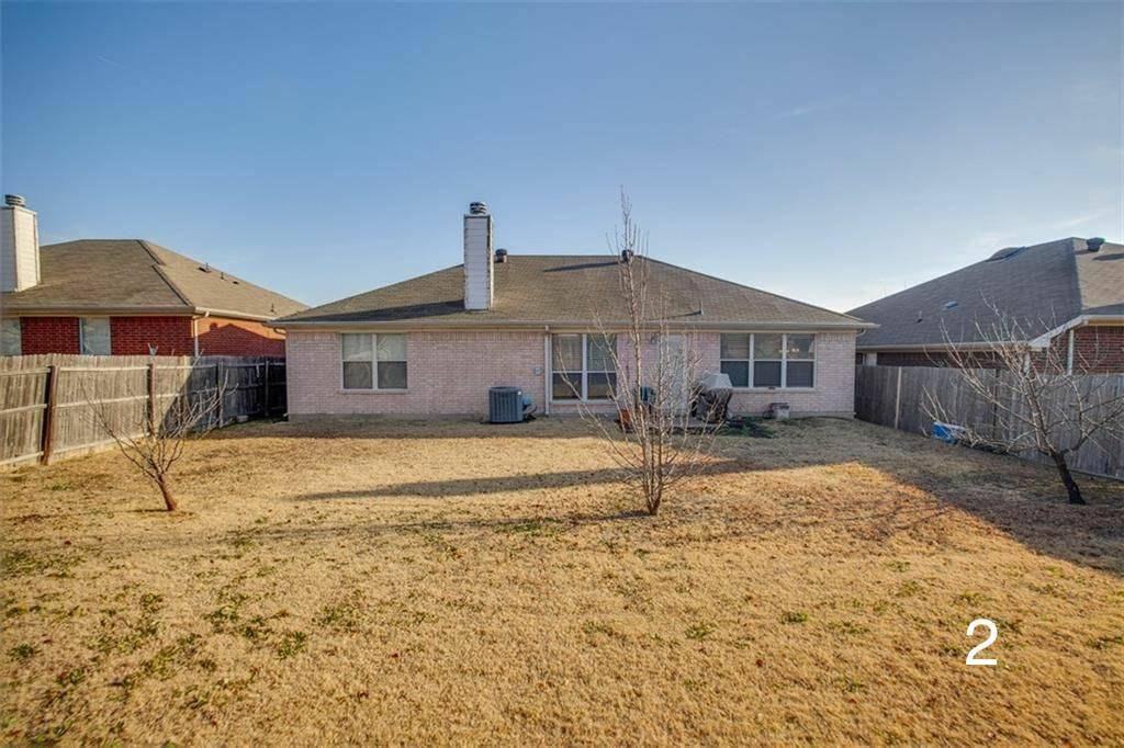 6926 Misty Meadow Ln - Photo 2 of 18