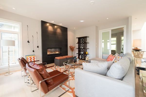 3950 Bayridge Crt - Photo 3 of 17