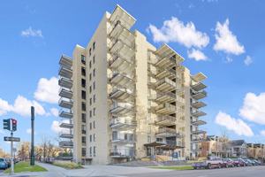 featured image of 990 Logan Street