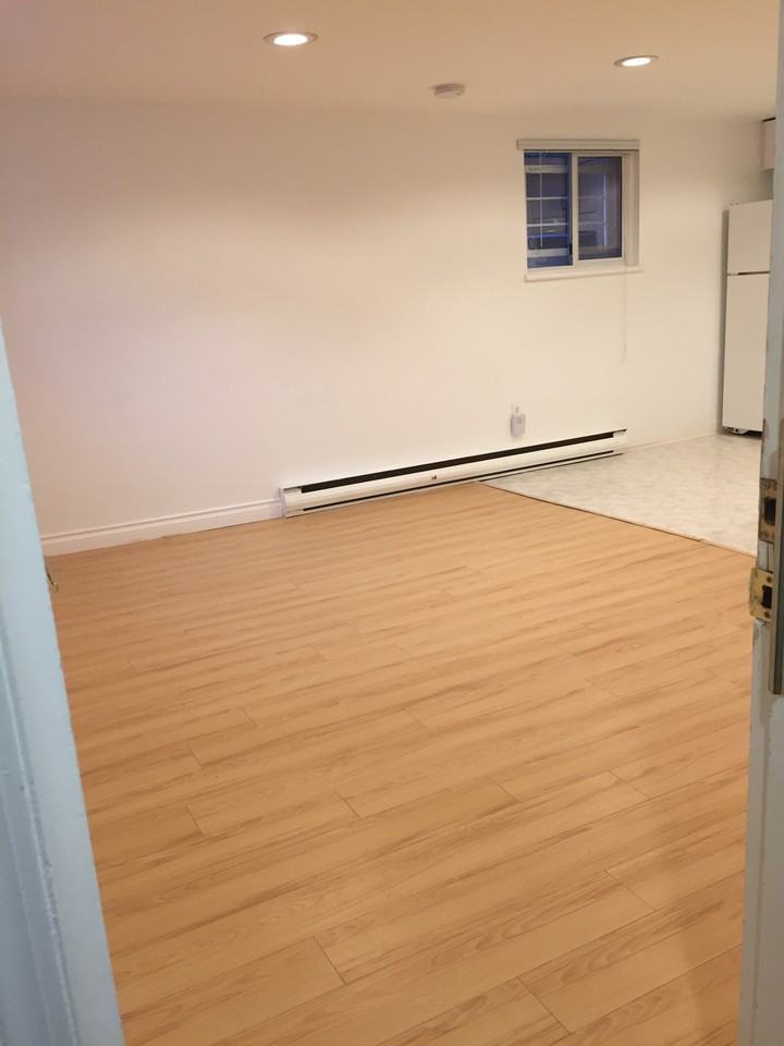 440 West 21st Avenue - Photo 5 of 16