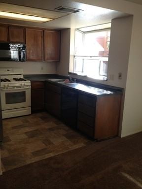 801 San Remo Ct - Photo 2 of 8