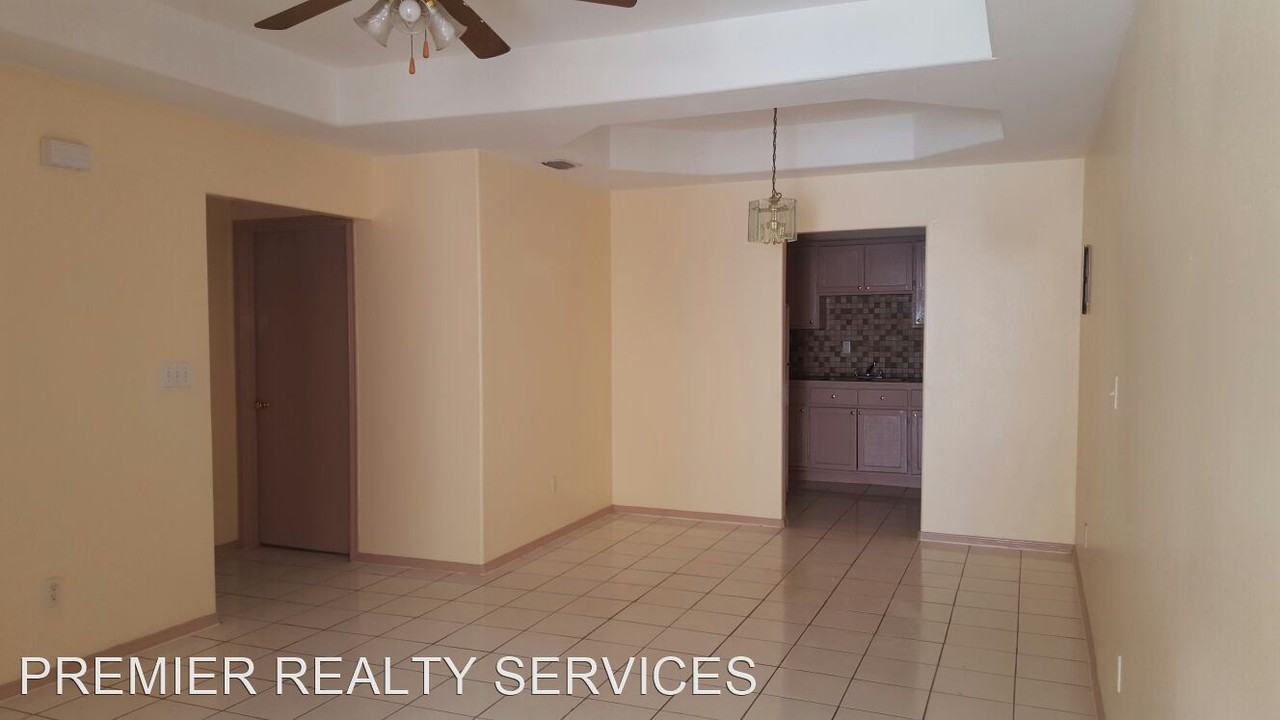 2206 KIMBERLY - Photo 2 of 8