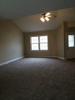 1006 Ravina Dr - Photo 3 of 23