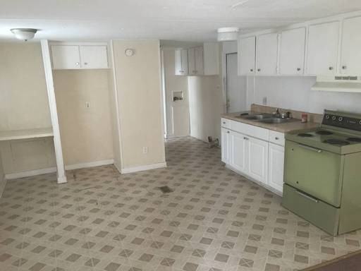 123 Leisure Ln - Photo 2 of 4