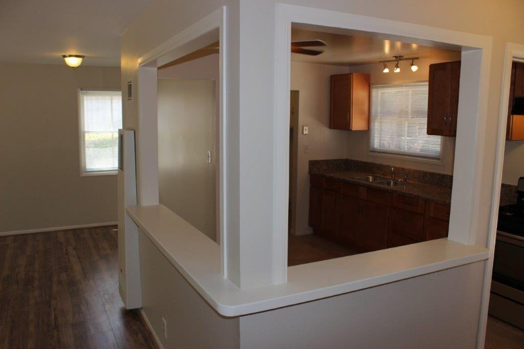5346 Primrose Dr - Photo 7 of 47