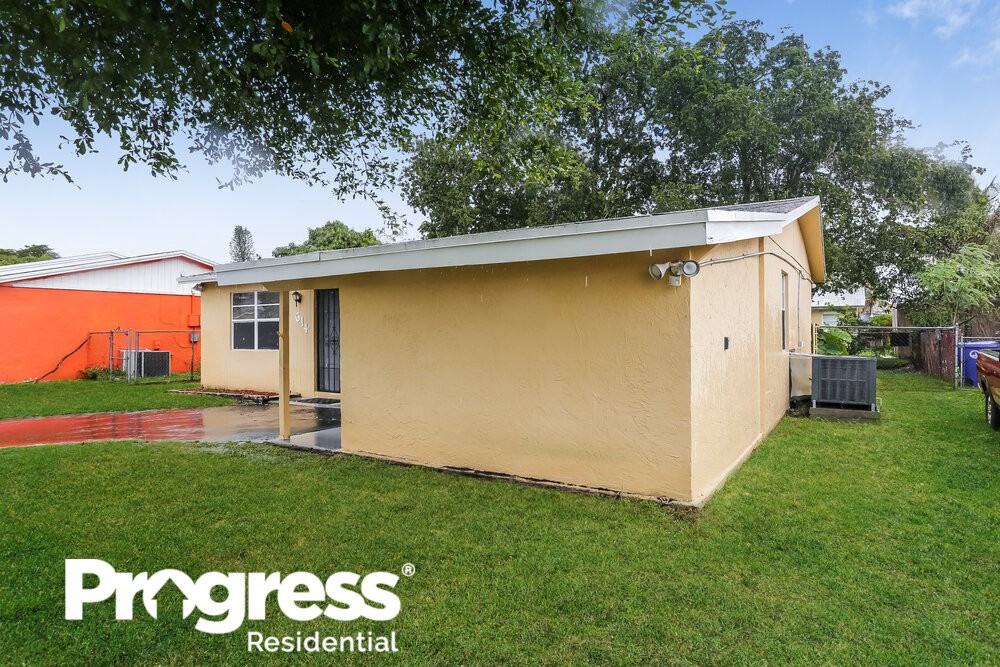 614 Swavenue - Photo 2 of 23