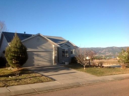 97 Misty Creek Dr - Photo 2 of 11