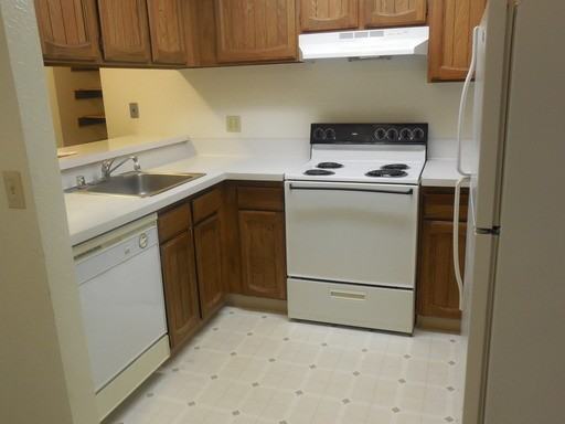 429 31st St - Photo 3 of 10