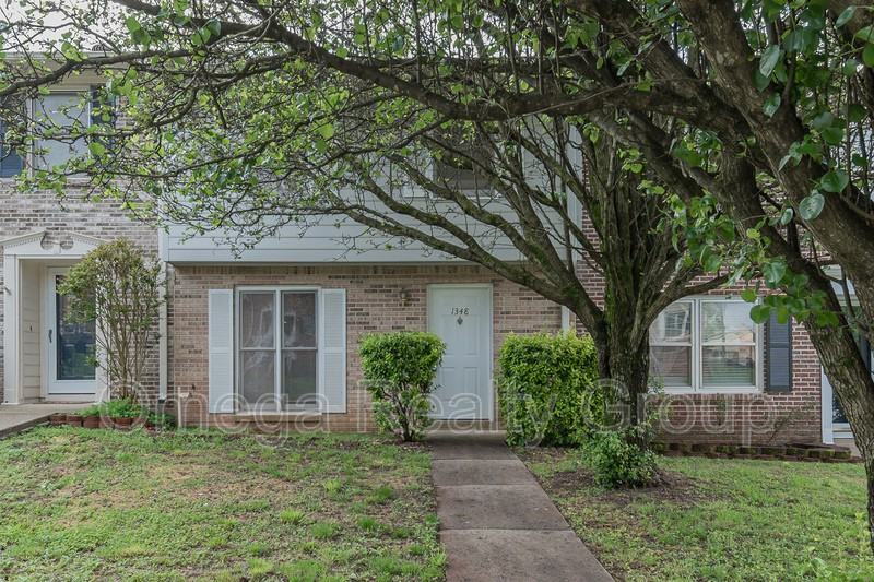 1348 Grayson Valley Pkwy - Photo 2 of 37