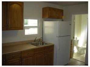 12 Clinton St - Photo 3 of 6