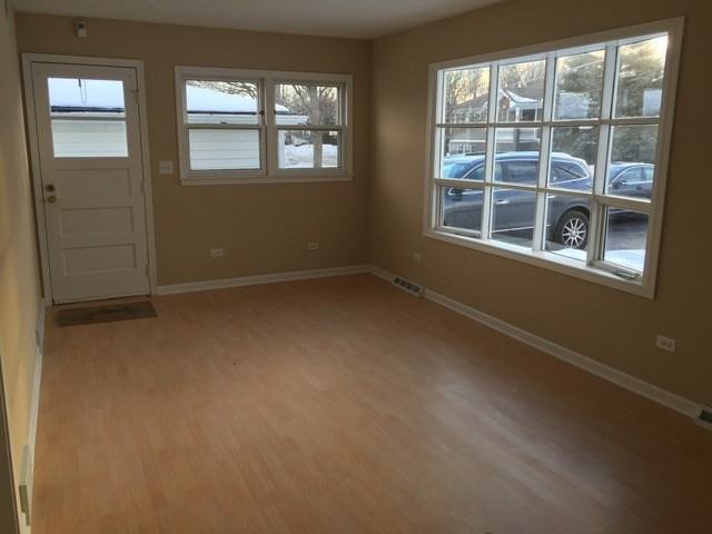 507 6th St - Photo 2 of 17