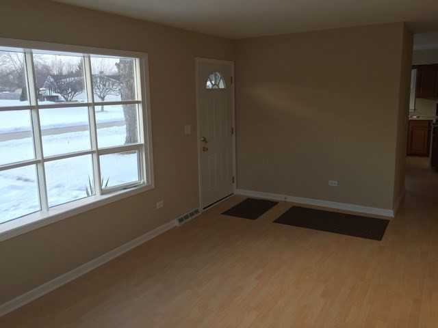 507 6th St - Photo 3 of 17