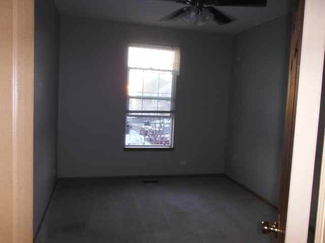 948 Summit Creek Dr - Photo 2 of 15