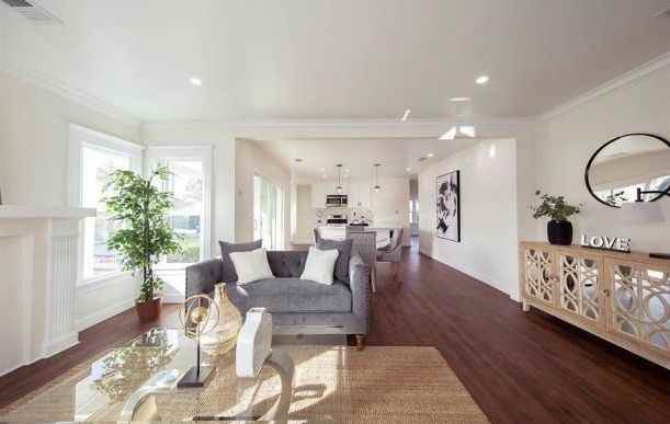 4279 Walton Avenue - Photo 2 of 6