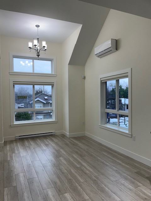 5017 Chambers Street - Photo 4 of 14