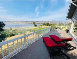 featured image of 9348 Columbia Ct Nw