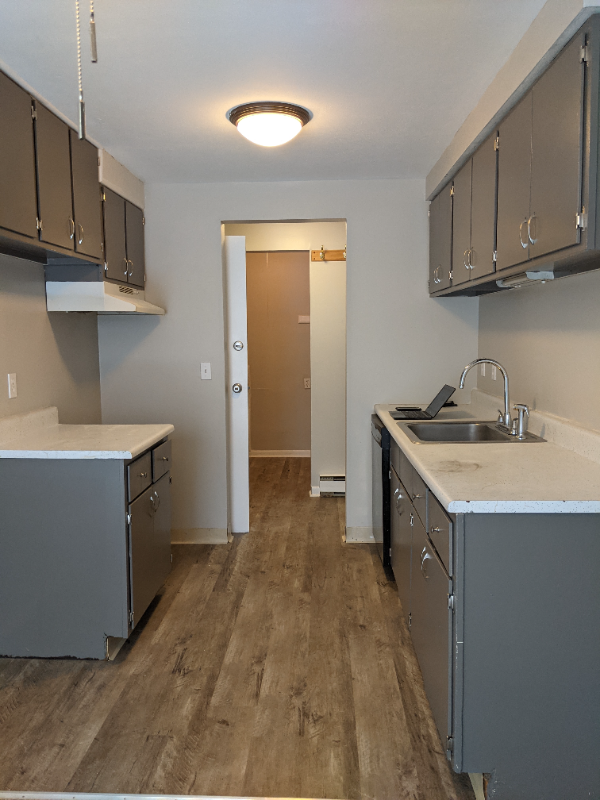 399 Village Blvd N - Photo 2 of 30