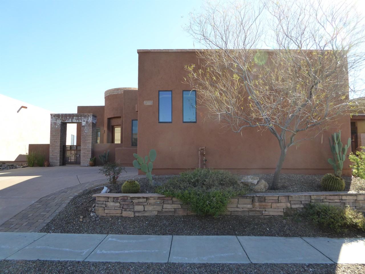 11488 N Moon Ranch Pl #1 - Photo 2 of 78