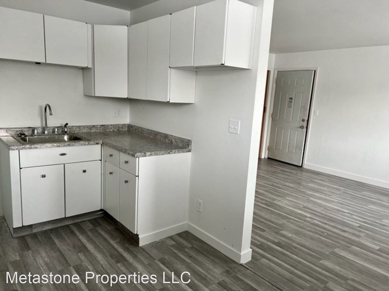 708 S 2nd Ave - Photo 2 of 11