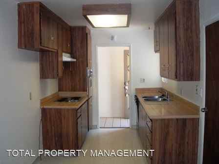 6304 Lillian Way - Photo 3 of 11