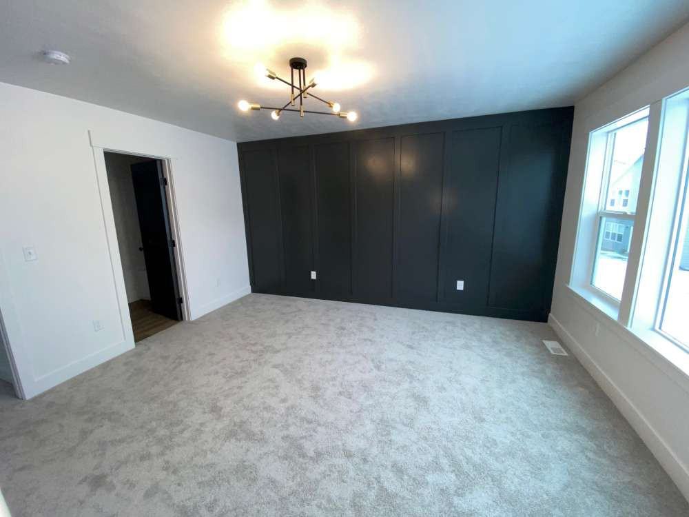 2150 S Creekside Dr - Photo 5 of 16