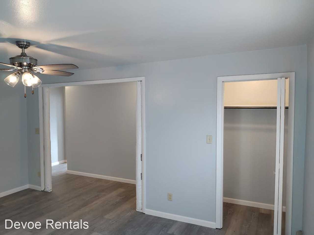 3715 E. Barnard Ave - Photo 2 of 6