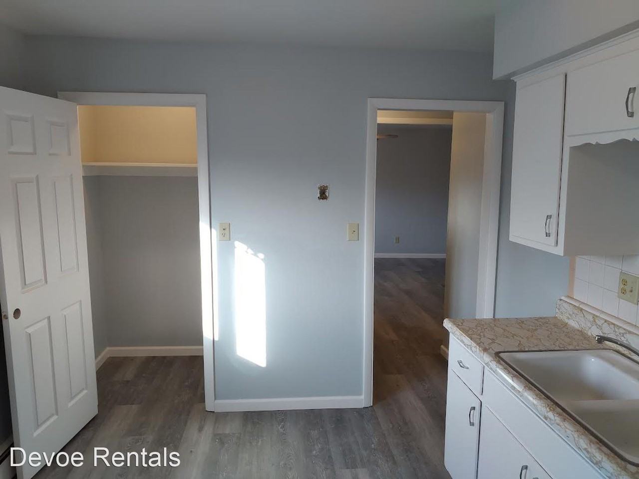 3715 E. Barnard Ave - Photo 3 of 6