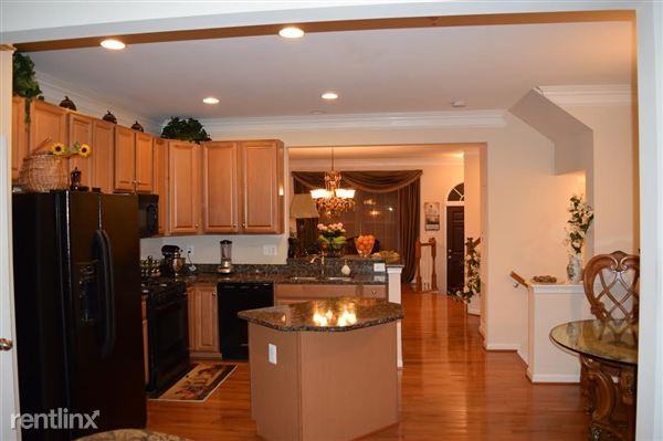 702 Stone Springs Lane - Photo 2 of 10