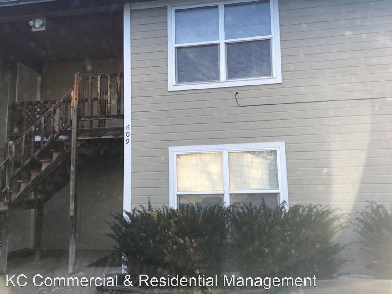 609 S. Lakehurst Drive - Photo 2 of 23