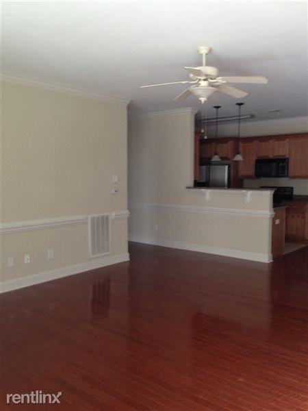 212 Fountainhead Ln #103 - Photo 3 of 20