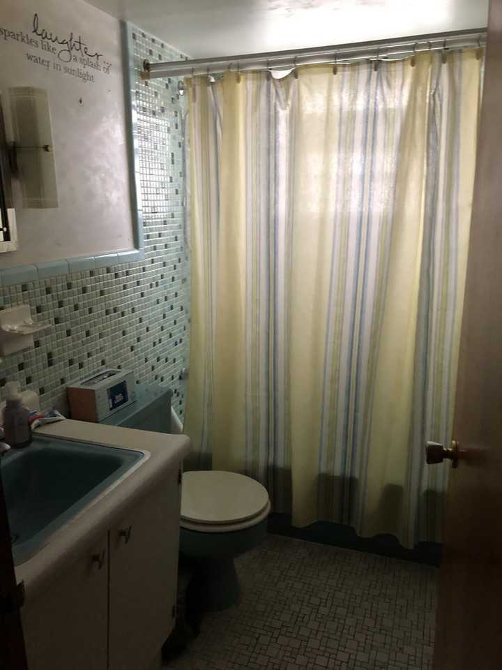 2320 Hunt Road - Photo 2 of 15
