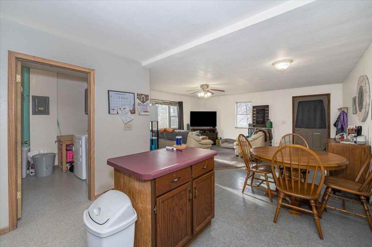 1923 Iowa Avenue - Photo 2 of 14