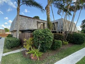 1011 Springdale Cir #1 - Photo 1 of 1