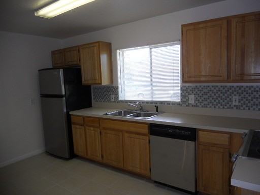 3034 Abaco St - Photo 3 of 9