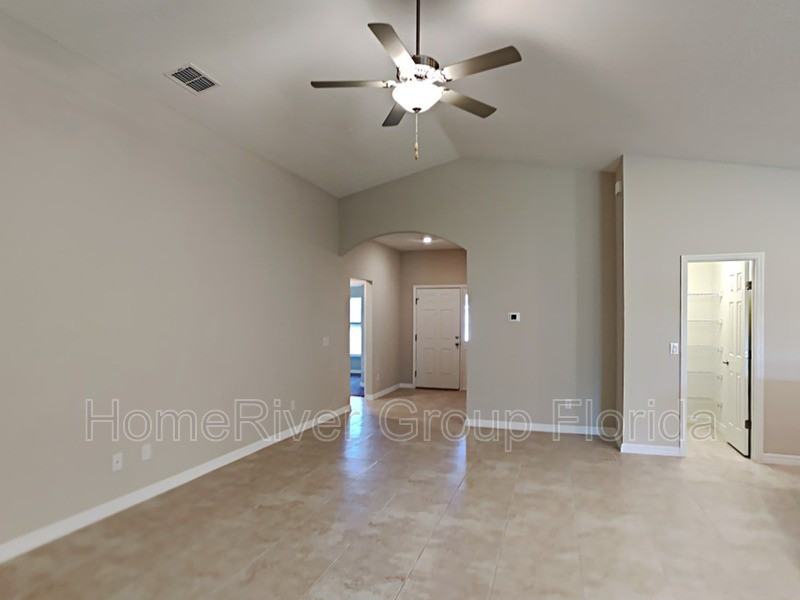 5408 Geneva Way - Photo 2 of 17