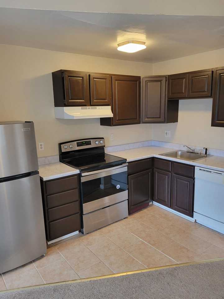 1601 Federal St #2 - Photo 4 of 6