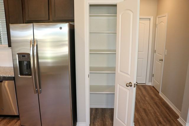 728 Westfield Blvd #728 - Photo 7 of 30